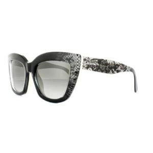 Valentino V710S 51-19 102-140 black and white faded lace cat eye sunglasses